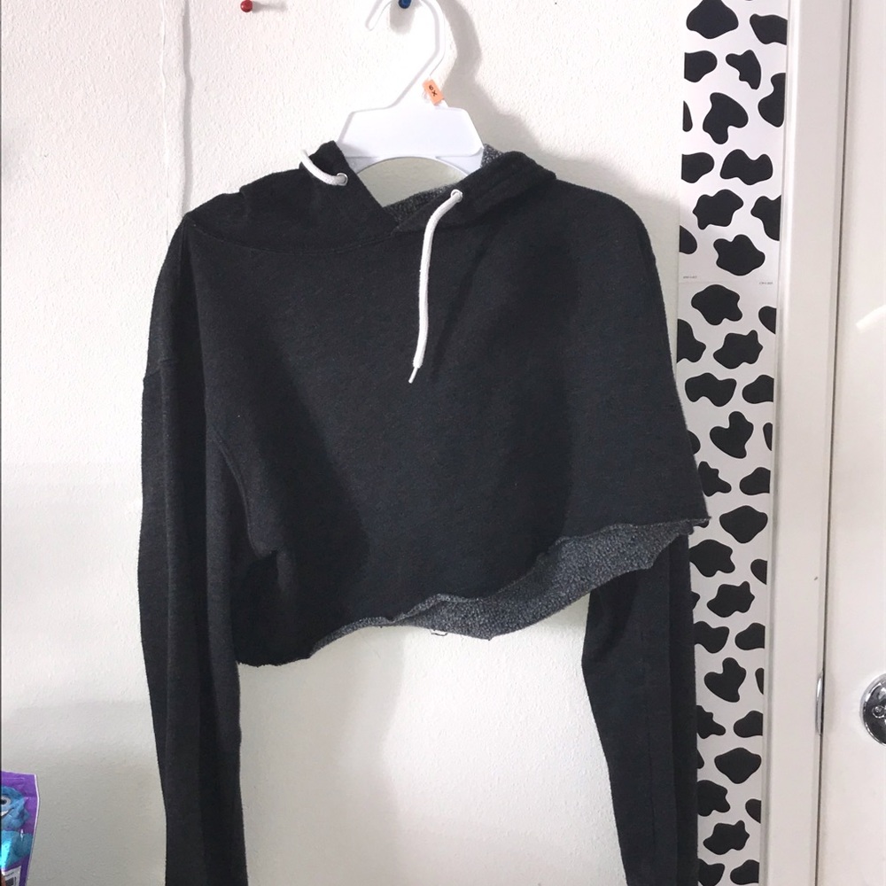 Cropped sweatshirt